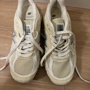 New Balance Beige Sneakers